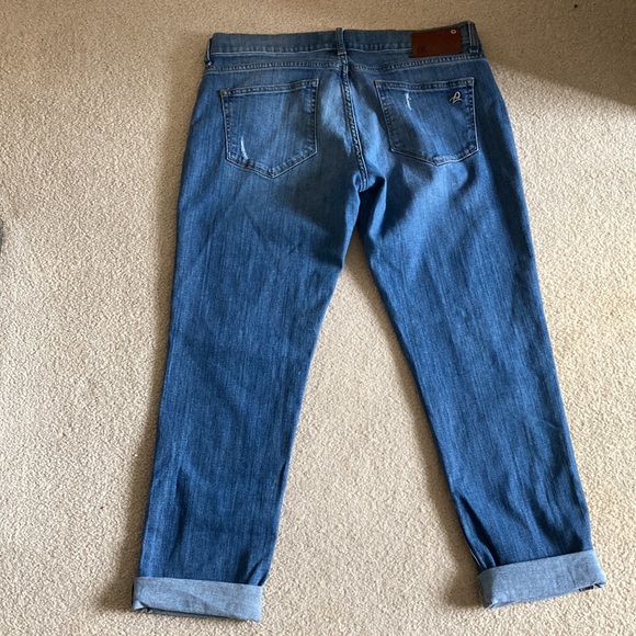 DL1961 Riley Maternity Boyfriend Jeans, Distressed Look,Size 29 Stretch Mid-Rise - Picture 6 of 10